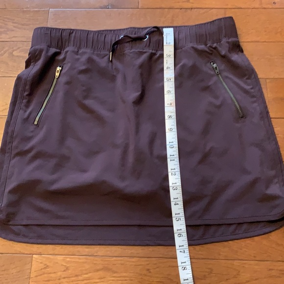 🖤ATHLETA HIGH RISE STRETCH-IN SKIRT/SKORT-DARK PLUM, M🖤 - Picture 4 of 11